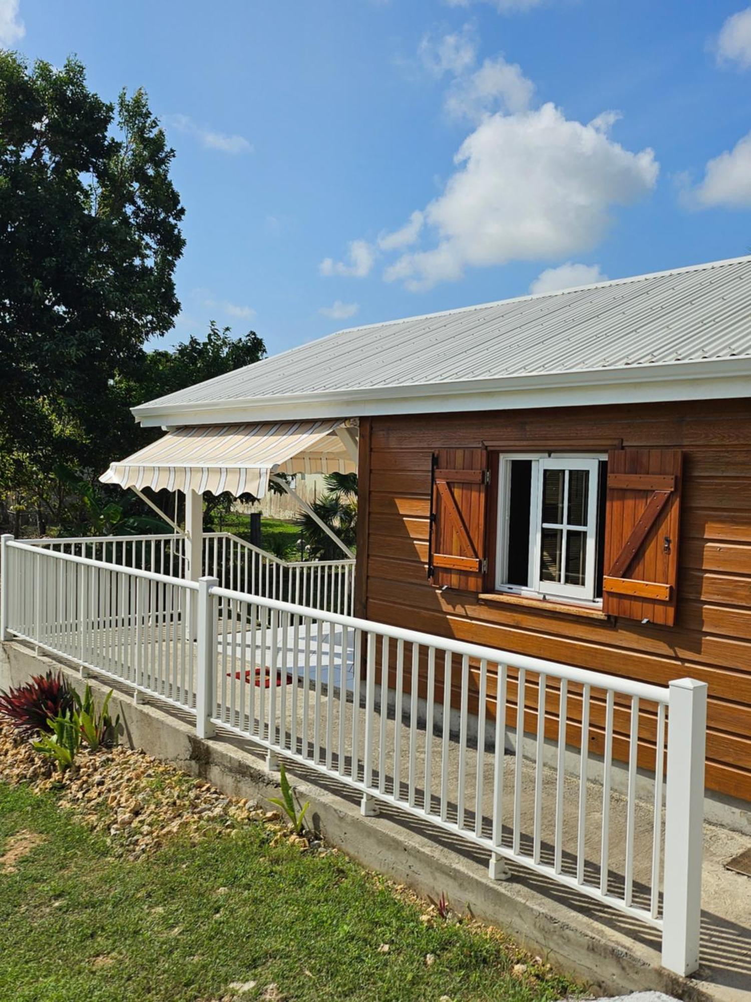 Bungalow Bo Sicrie Le Moule Exterior foto